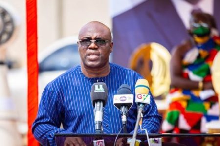 GOVERNMENT AWARDED 4,000 NEW SCHOLARSHIPS TO TERTIARY STUDENTS.